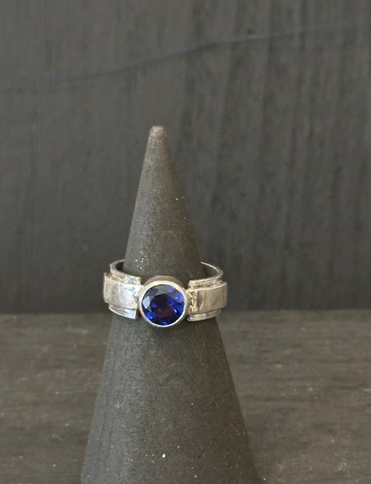 Sapphire ring