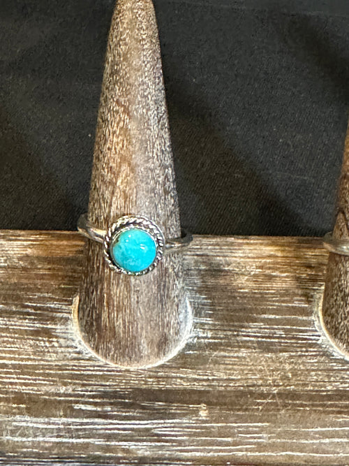 A white water turquoise ring size 9.5