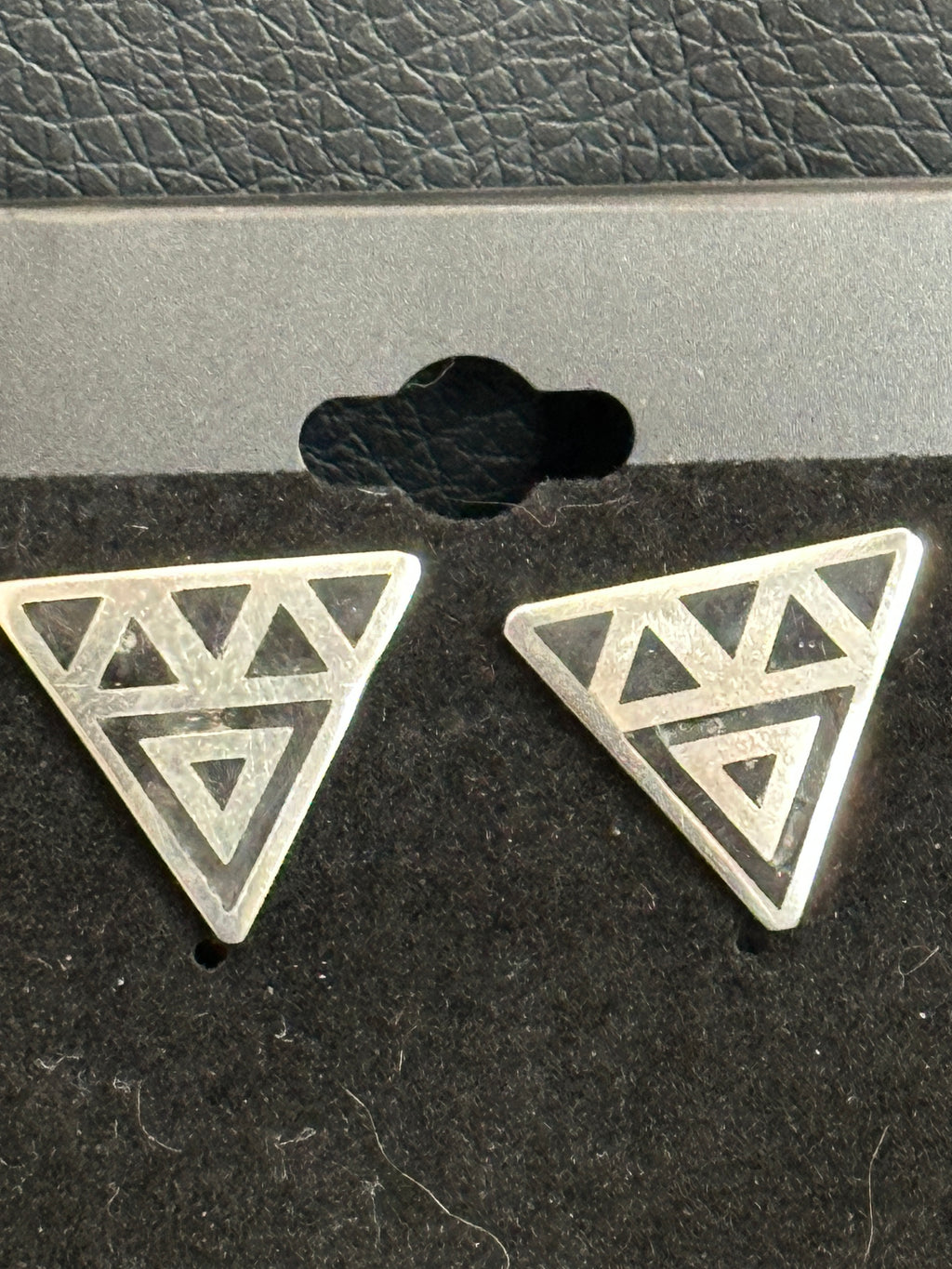 Triangle studs