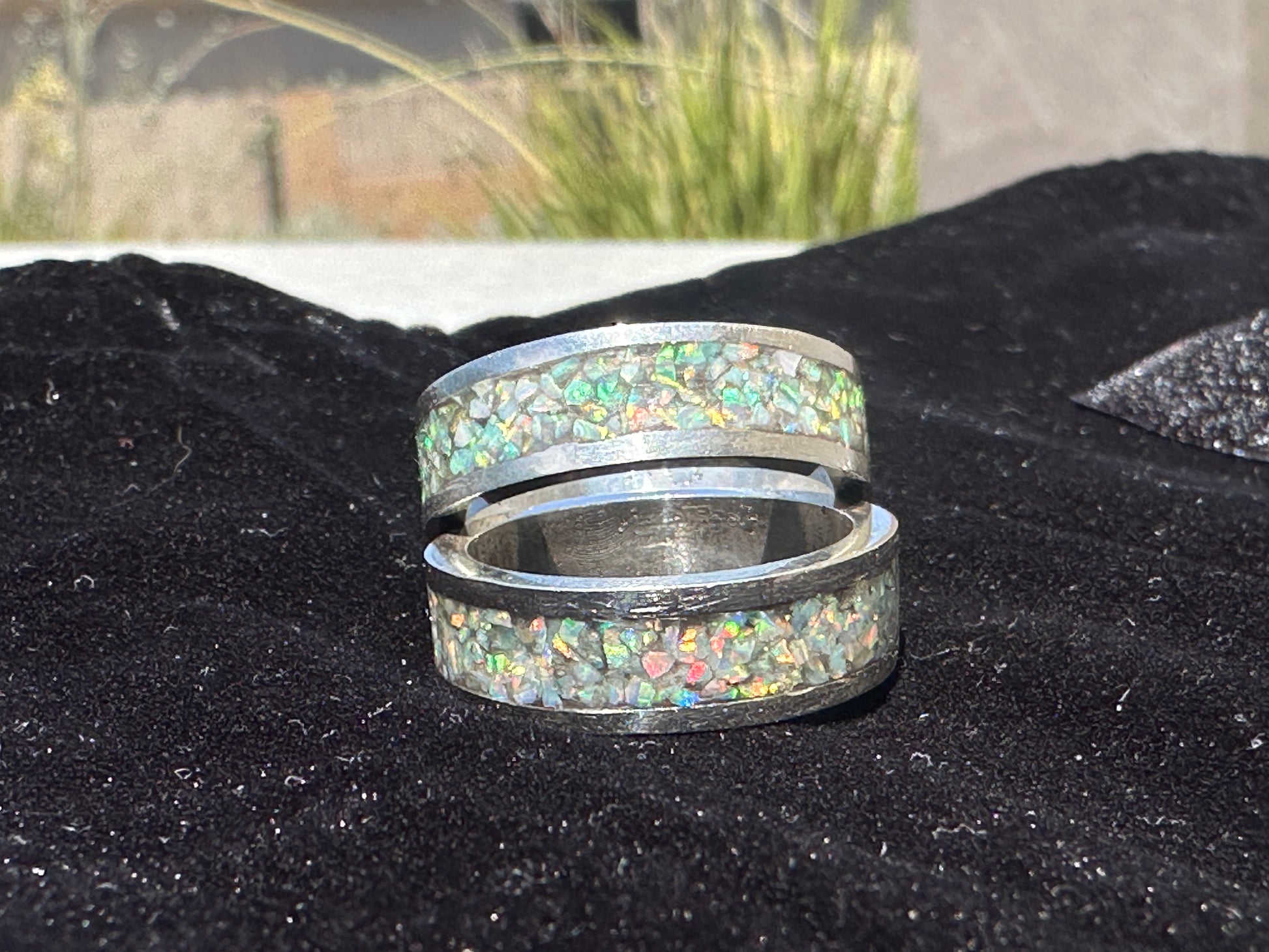 Sterling silver ring with inlay